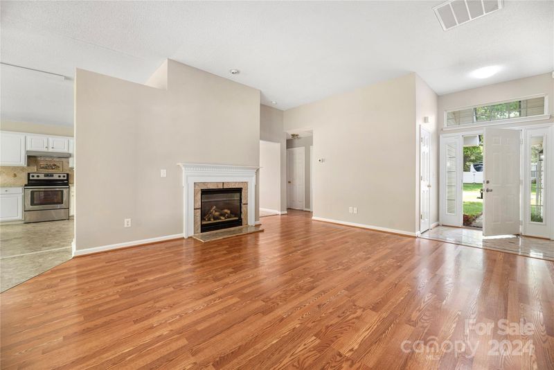 3210 Meadow Stone Ct, Charlotte, NC 28273