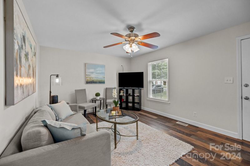 1505 Lane Rd, Mount Holly, NC 28120