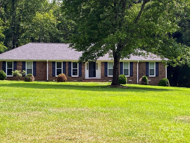 1287 Rabbit Run Rd, York, SC 29745