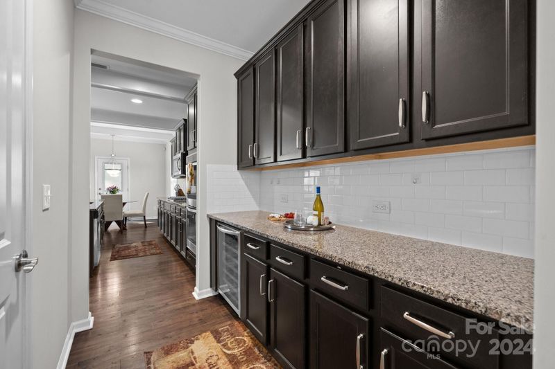 5014 Stonehill Ln, Matthews, NC 28104