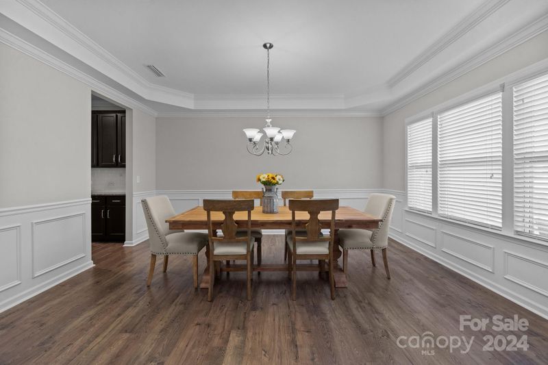 5014 Stonehill Ln, Matthews, NC 28104