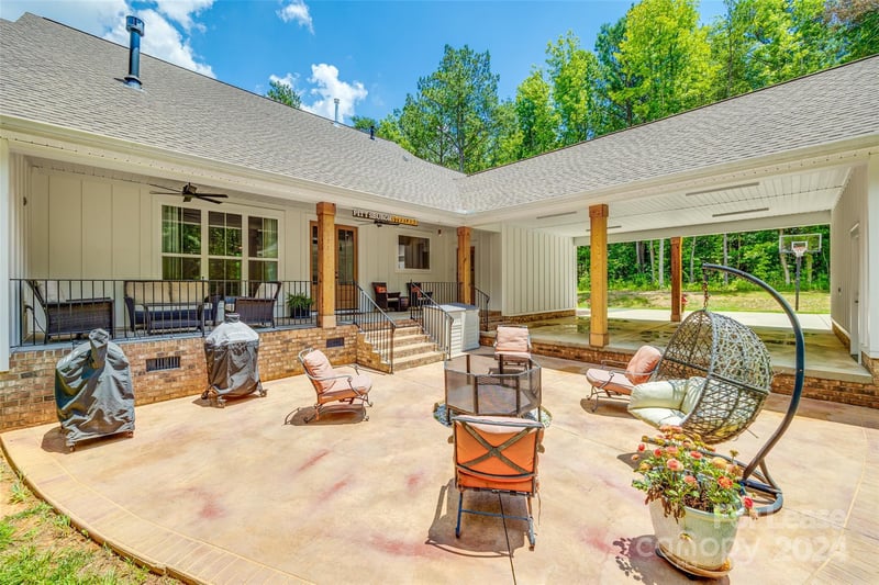 2481 Highway 161 Hw S, York, SC 29745