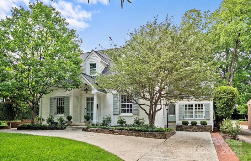 2141 Colony Rd, Charlotte, NC 28209