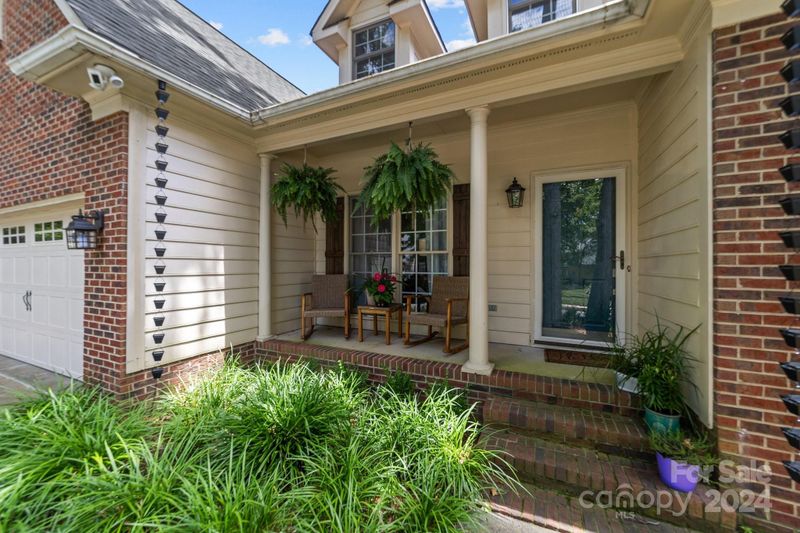 8127 Forest Shadow Cir, Cornelius, NC 28031