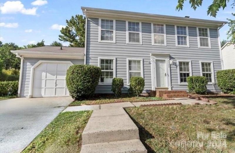 2828 Silkstream Ln, Charlotte, NC 28262