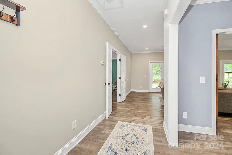 13326 Phillips Rd, Matthews, NC 28105