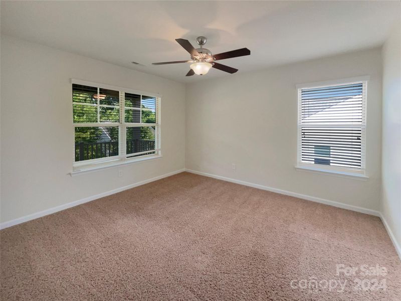 8925 Loch Glen Way, Charlotte, NC 28278