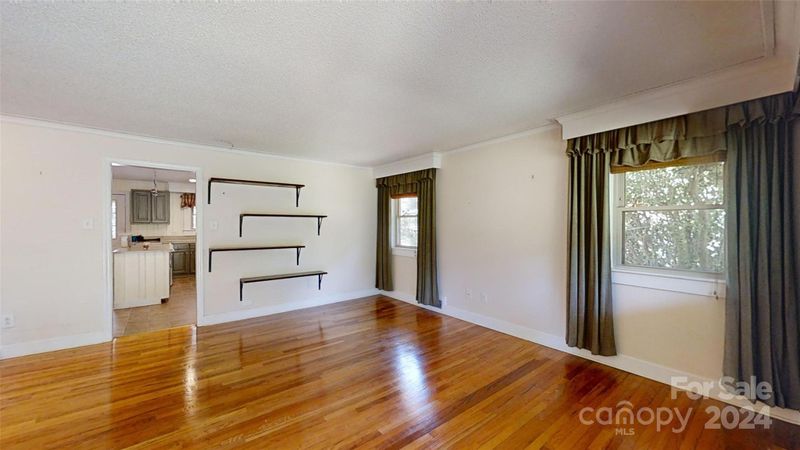1346 Timberlake Ln, Lincolnton, NC 28092