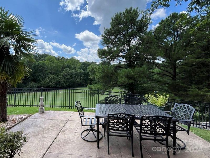 584 Pine Links Dr, Tega Cay, SC 29708
