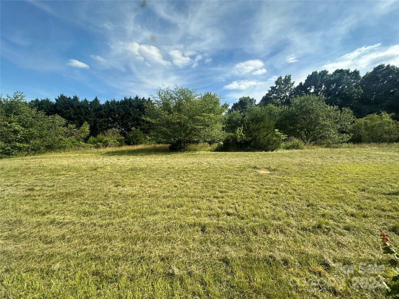 7845 Oren Stephens Rd, Hickory, NC 28602