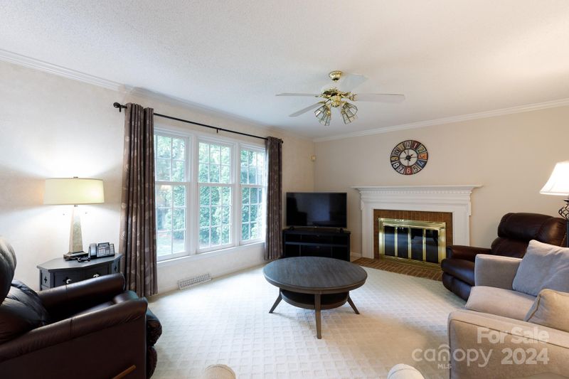 1922 Steeplechase Dr, Rock Hill, SC 29732