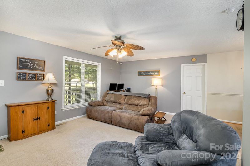 211 Flushing Dr, York, SC 29745