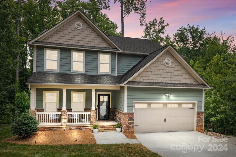 8219 Aspen Ct, Mint Hill, NC 28227