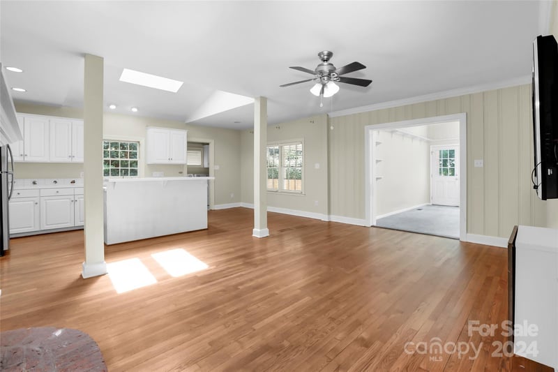 1408 Sterling Rd, Charlotte, NC 28209