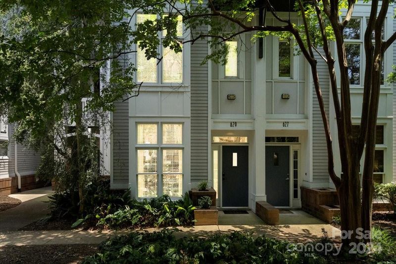 629 N Alexander St, Charlotte, NC 28202