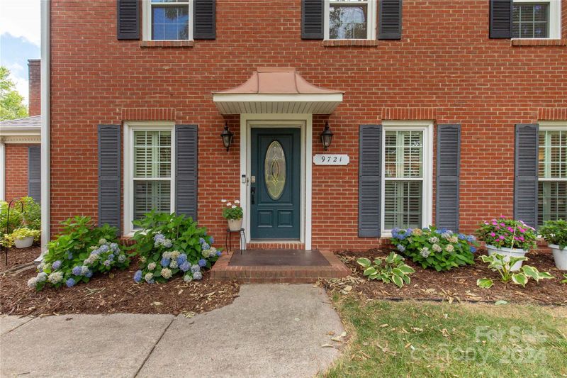 9721 Ridgemore Dr, Charlotte, NC 28277