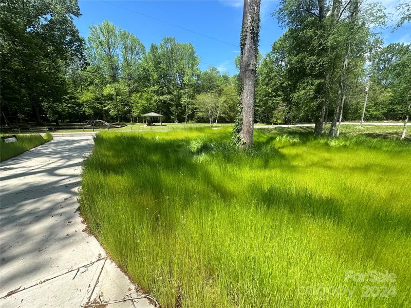 1025 Shady Ln, Lancaster, SC 29720