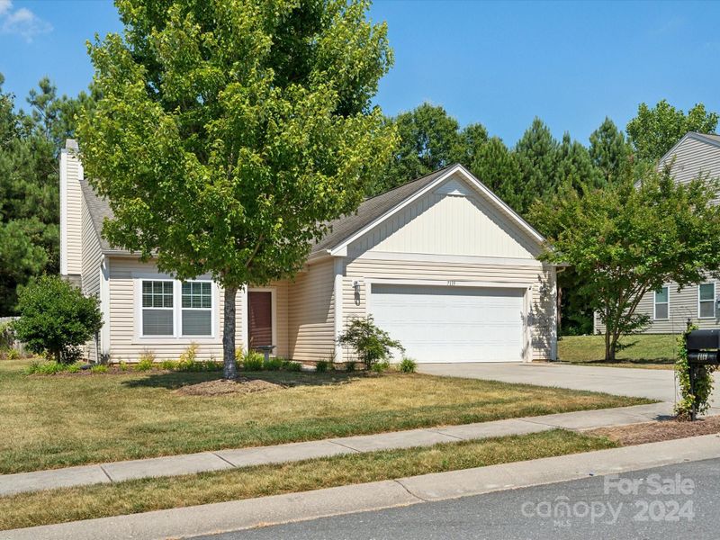 7119 Sonja Dr, Clover, SC 29710