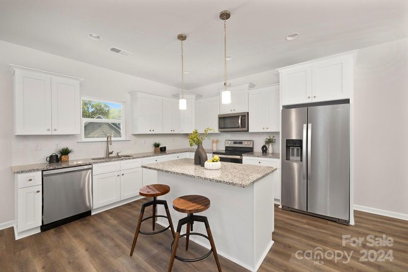 2020 Juniper Dr, Charlotte, NC 28269