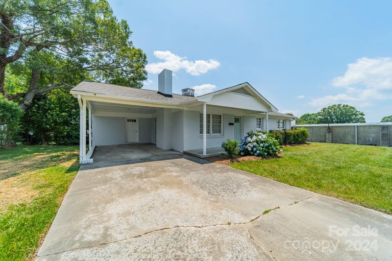 105 Rhyne St, Stanley, NC 28164