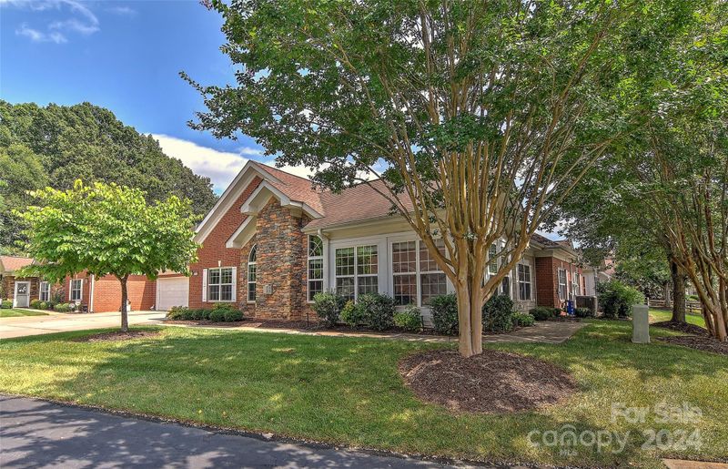 1944 Mckirkland Ct, Charlotte, NC 28105