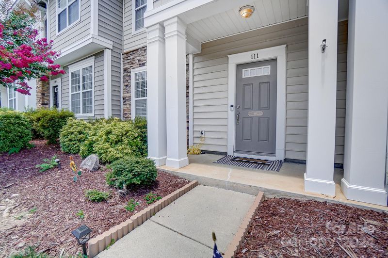 111 Chimney Rock Ln, Fort Mill, SC 29708