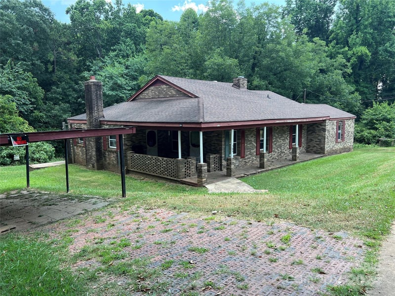 509 8th Avenue Extension, Cramerton, NC 28032