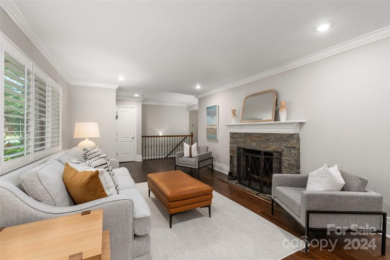 4327 Castleton Rd, Charlotte, NC 28211