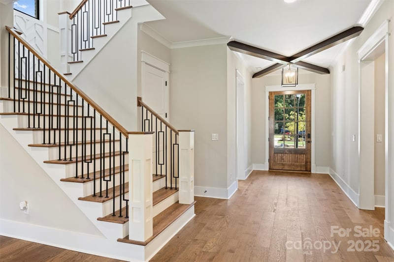 1211 Royal Prince Ct, Charlotte, NC 28211