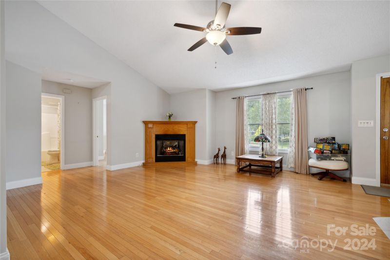 312 Quinn Rd, Clover, SC 29710