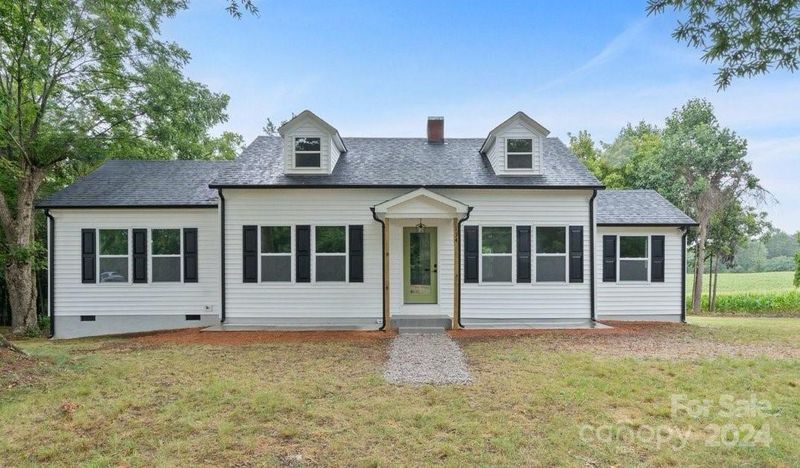 134 Mitchell Farm Rd, Statesville, NC 28625