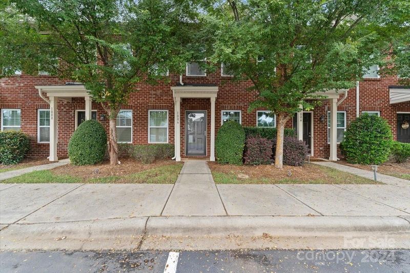 1006 Tj Dr, Monroe, NC 28112
