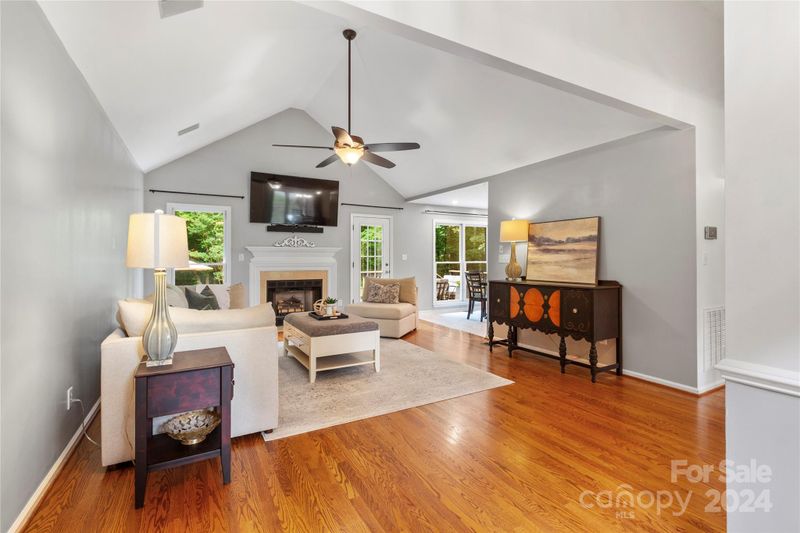 617 White Oaks Cir, Monroe, NC 28112