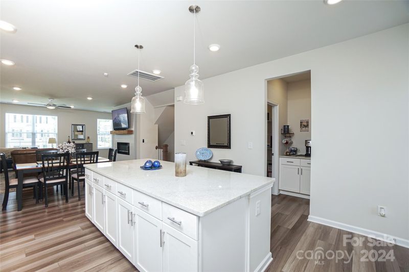 10109 Hemingway Pl, Charlotte, NC 28227
