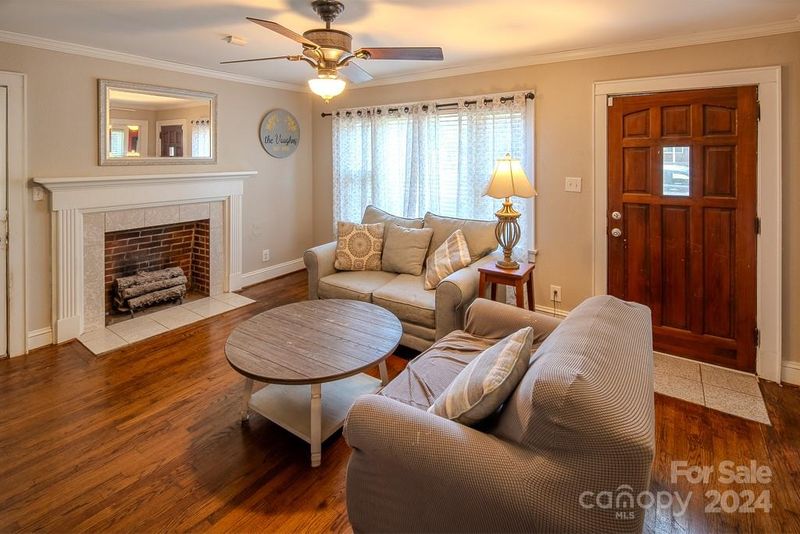 605 Dale Ave, Newton, NC 28658