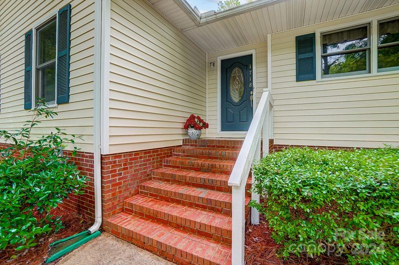 1718 Bardell St, Lancaster, SC 29720
