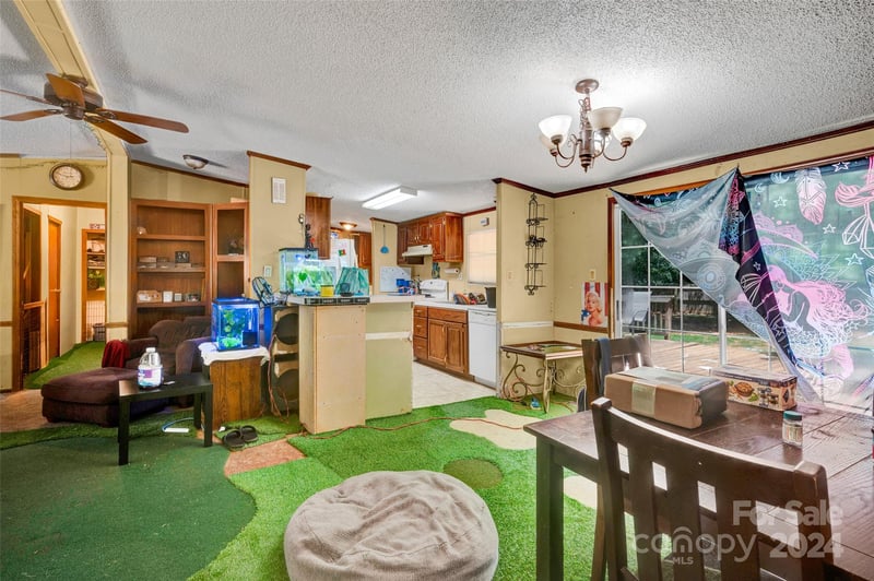 238 Winding Arbor Cir, Cleveland, NC 27013