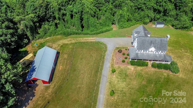 231 Laurel Creek Rd, Statesville, NC 28625