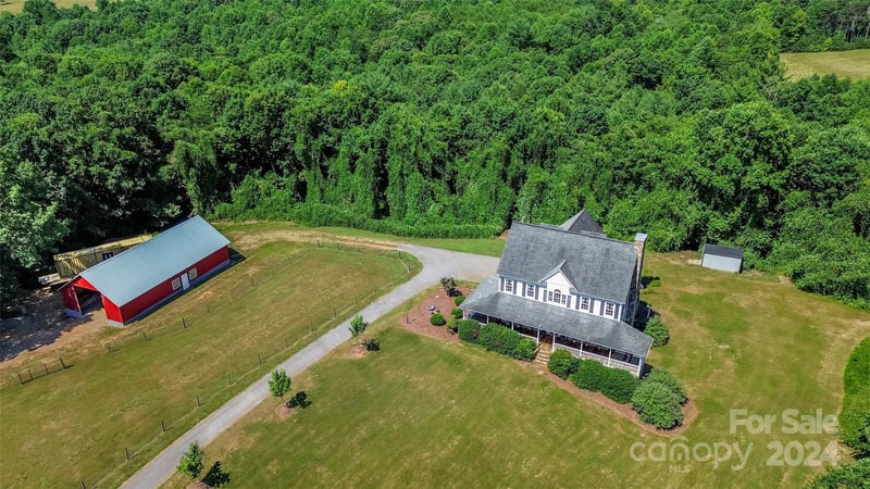 231 Laurel Creek Rd, Statesville, NC 28625