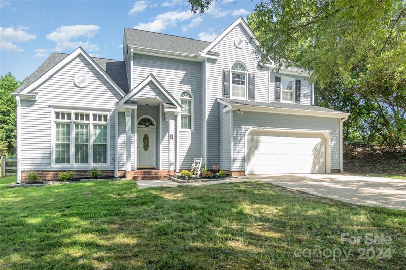 3000 Silver Birch Dr, Charlotte, NC 28269