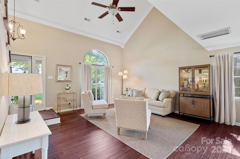 9123 E Orchard Ln, Charlotte, NC 28210