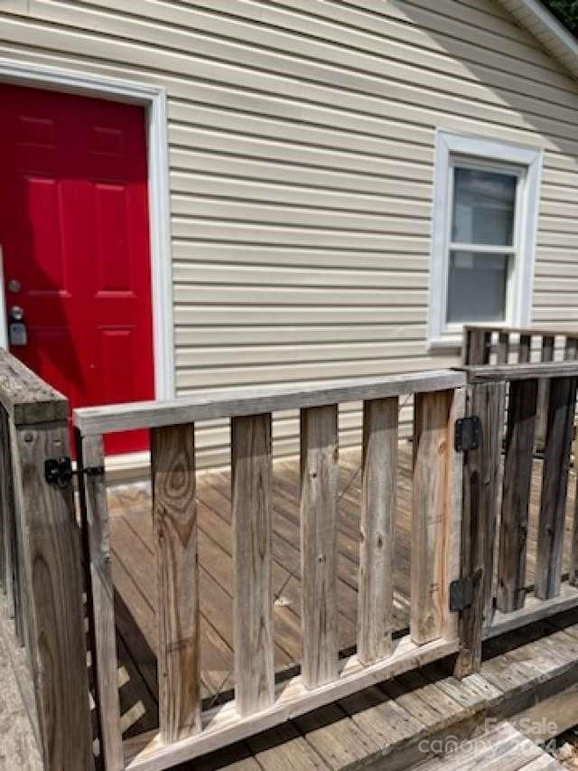 1149 15th St SW, Hickory, NC 28602