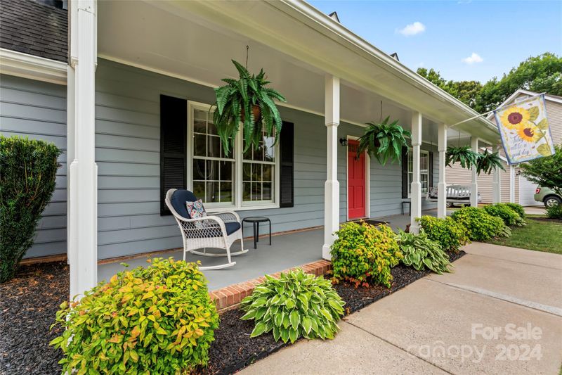 13506 O Malley Dr, Matthews, NC 28105