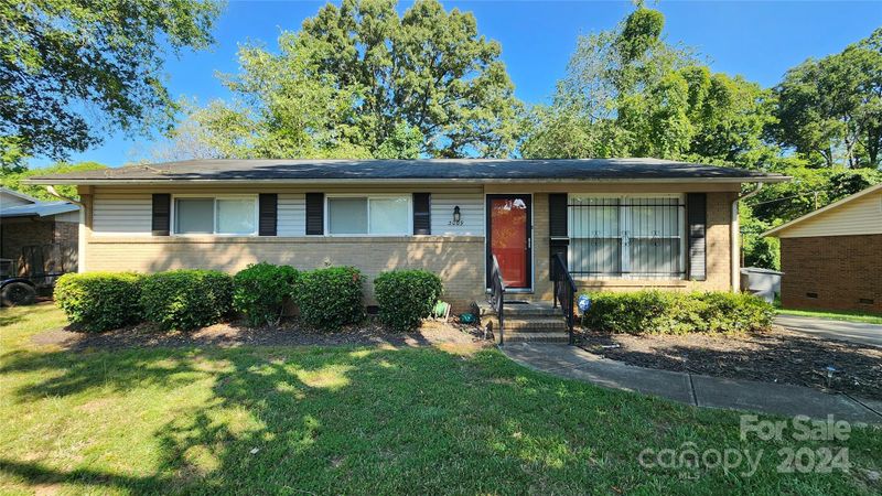 3009 Cricketeer Dr, Charlotte, NC 28216