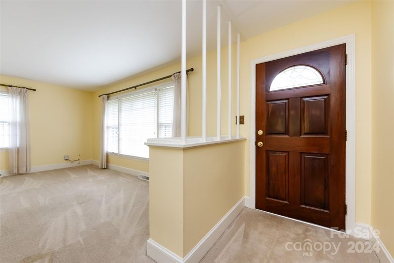 2233 Wensley Dr, Charlotte, NC 28210
