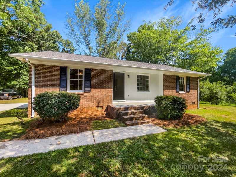 2361 Doc Holiday Cir, Lancaster, SC 29720