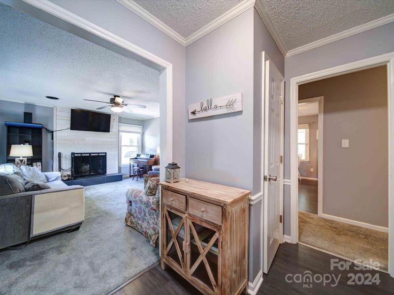 3221 Linwood Rd, Gastonia, NC 28052