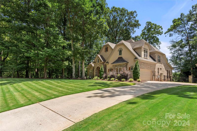 13122 Ginovanni Way, Mint Hill, NC 28227