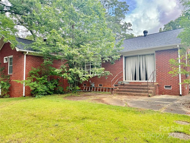 4231 Westridge Dr, Charlotte, NC 28208
