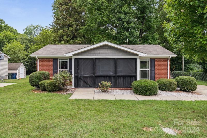 19907 N Ferry St, Cornelius, NC 28031